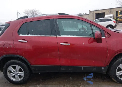 2019 Chevrolet Trax Lt z USA, uszkodzony, nr VIN 3GNCJPSB7KL356203